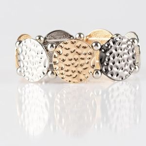 NWT Glisten Bracelet by paparazzi